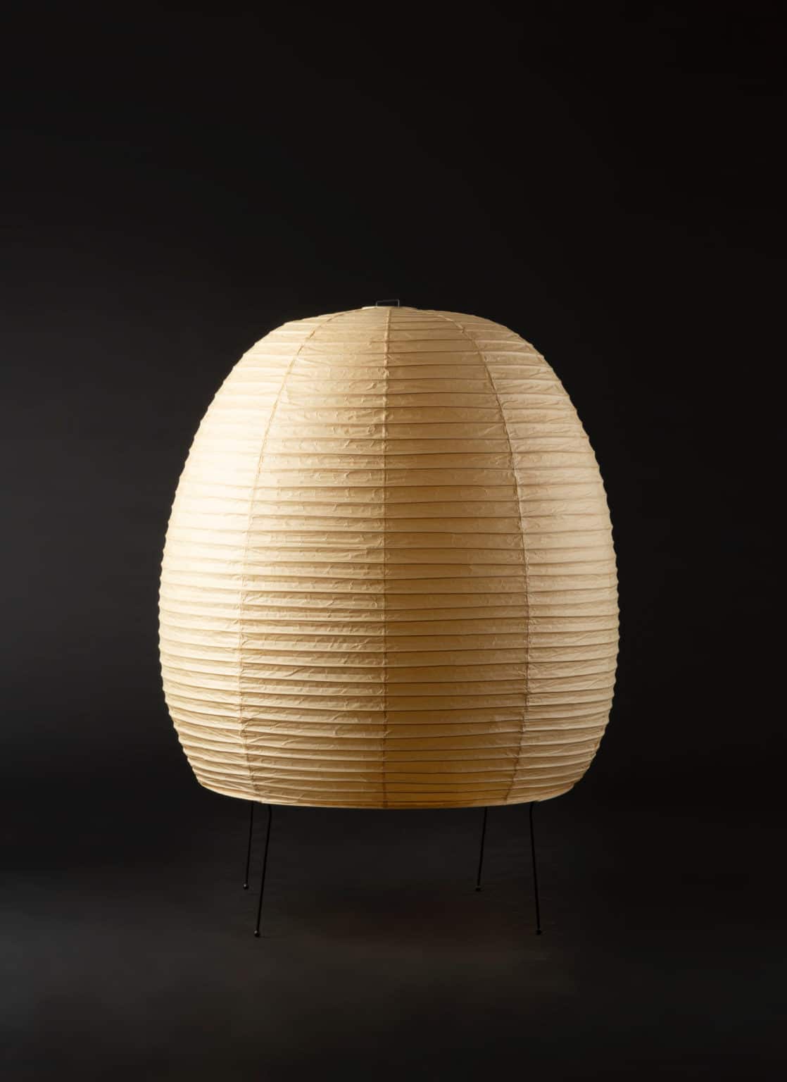 Akari modèle 21N par Isamu Noguchi