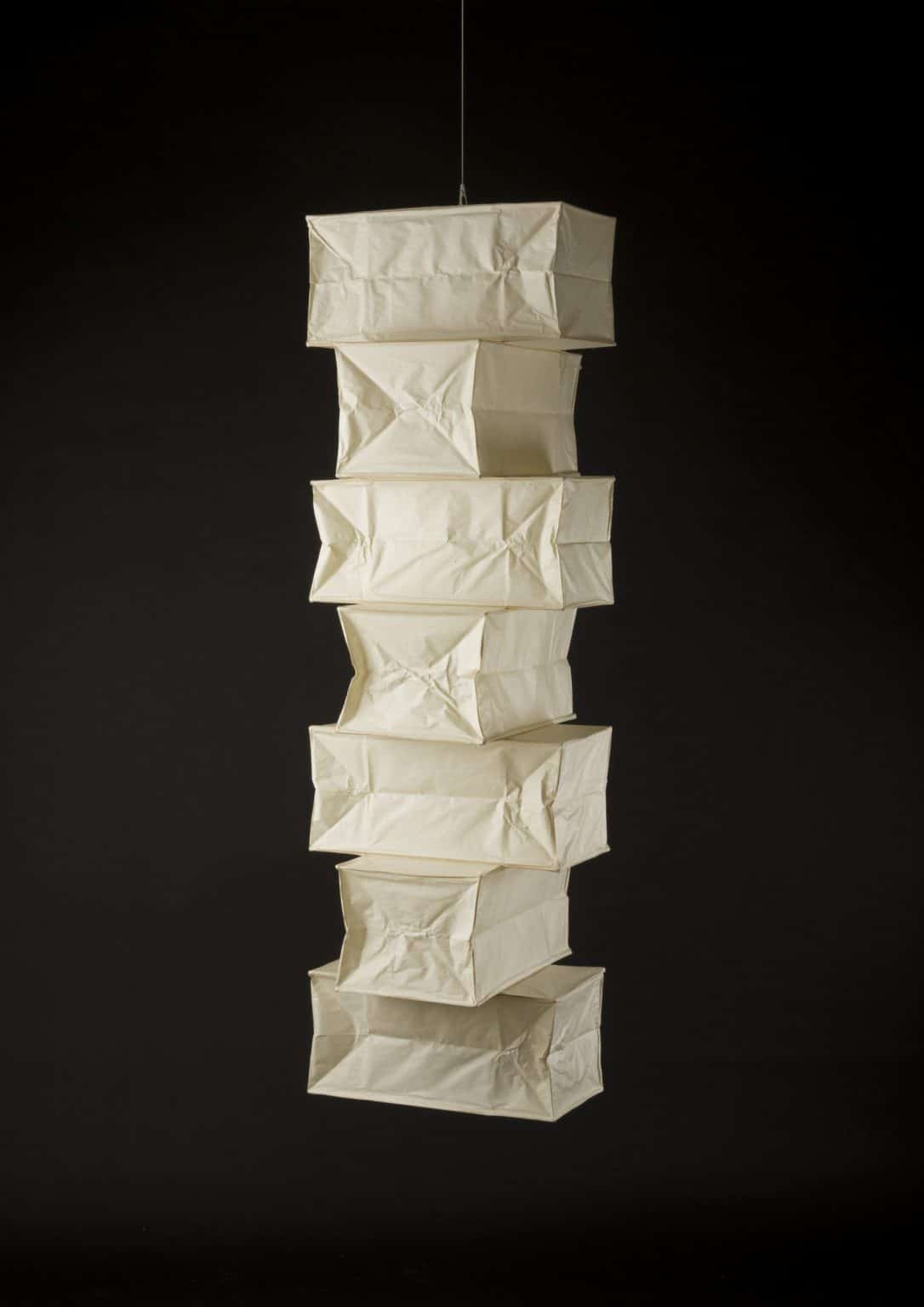 Akari modèle « 30P » par Isamu Noguchi