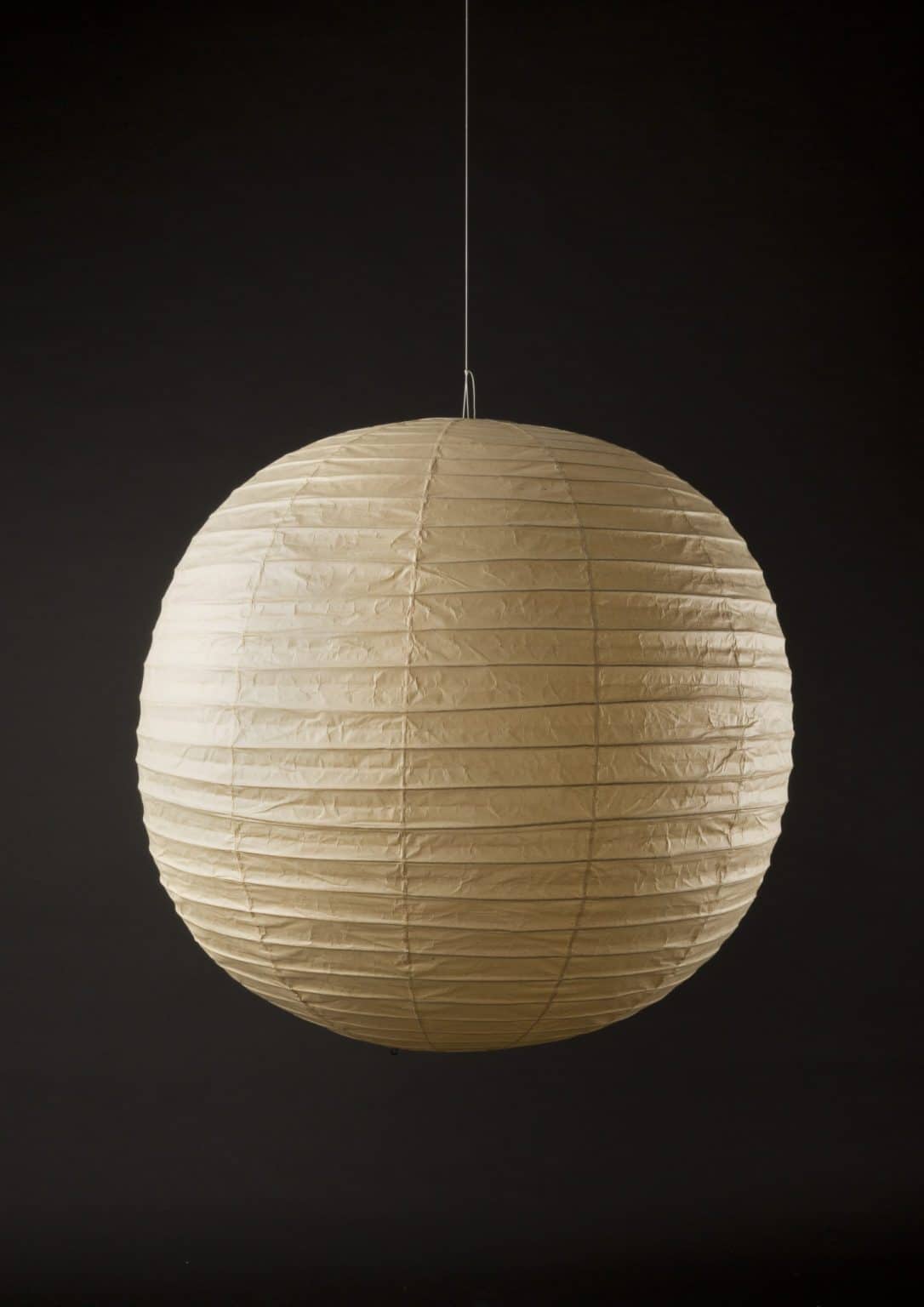 Akari modèle « 70F » par Isamu Noguchi