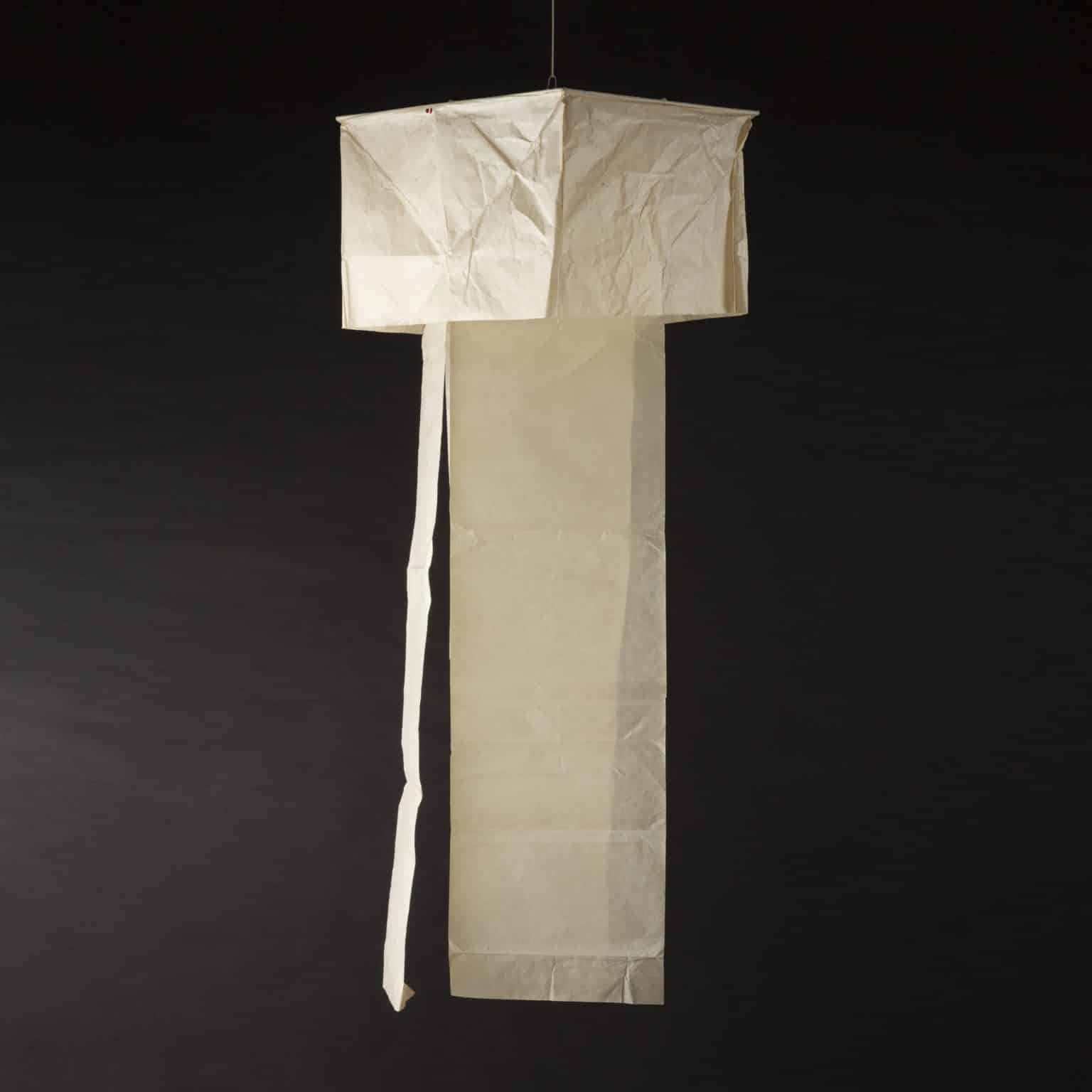 Akari modèle « L2 » par Isamu Noguchi