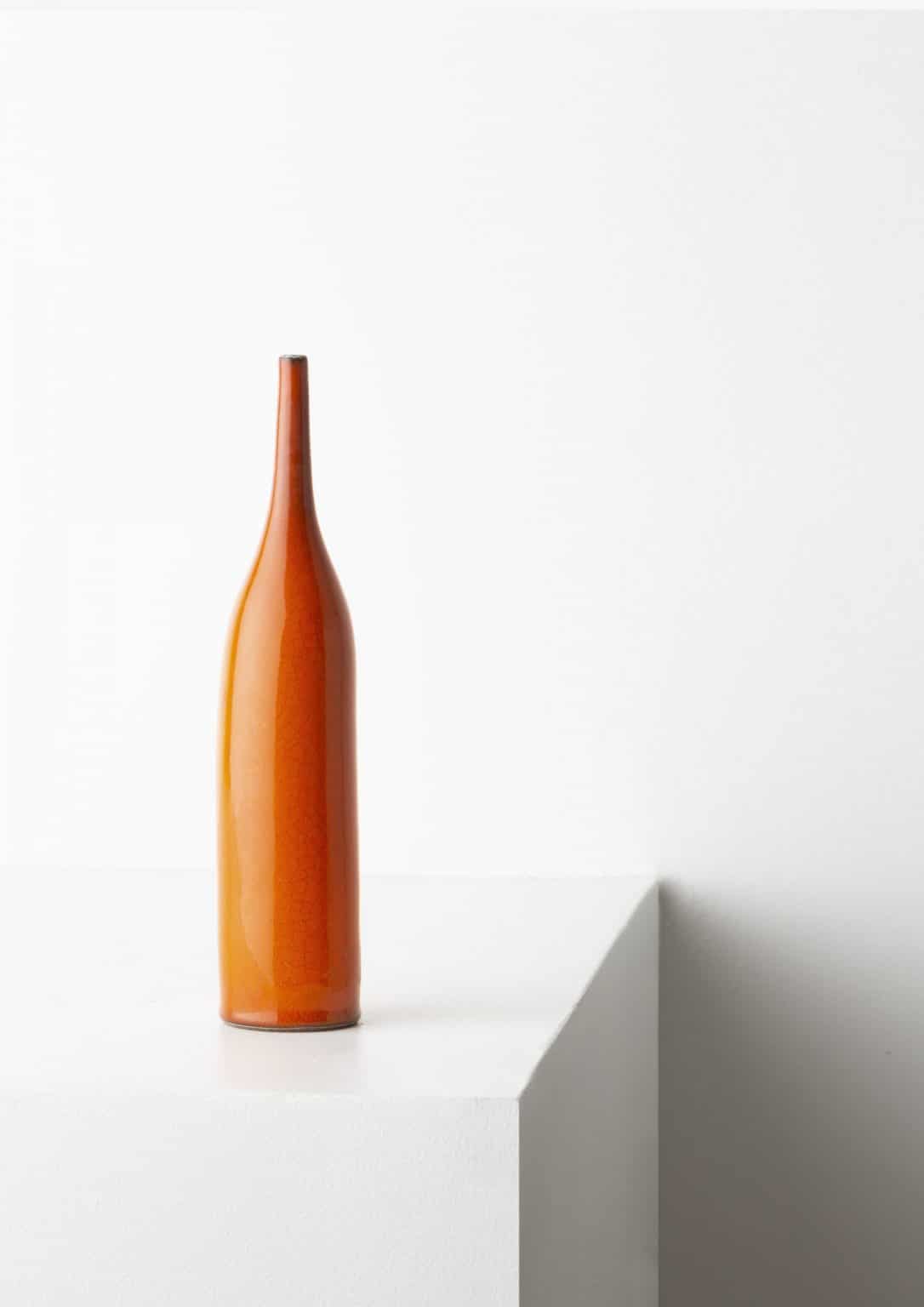 Bouteille orange par Georges Jouve
