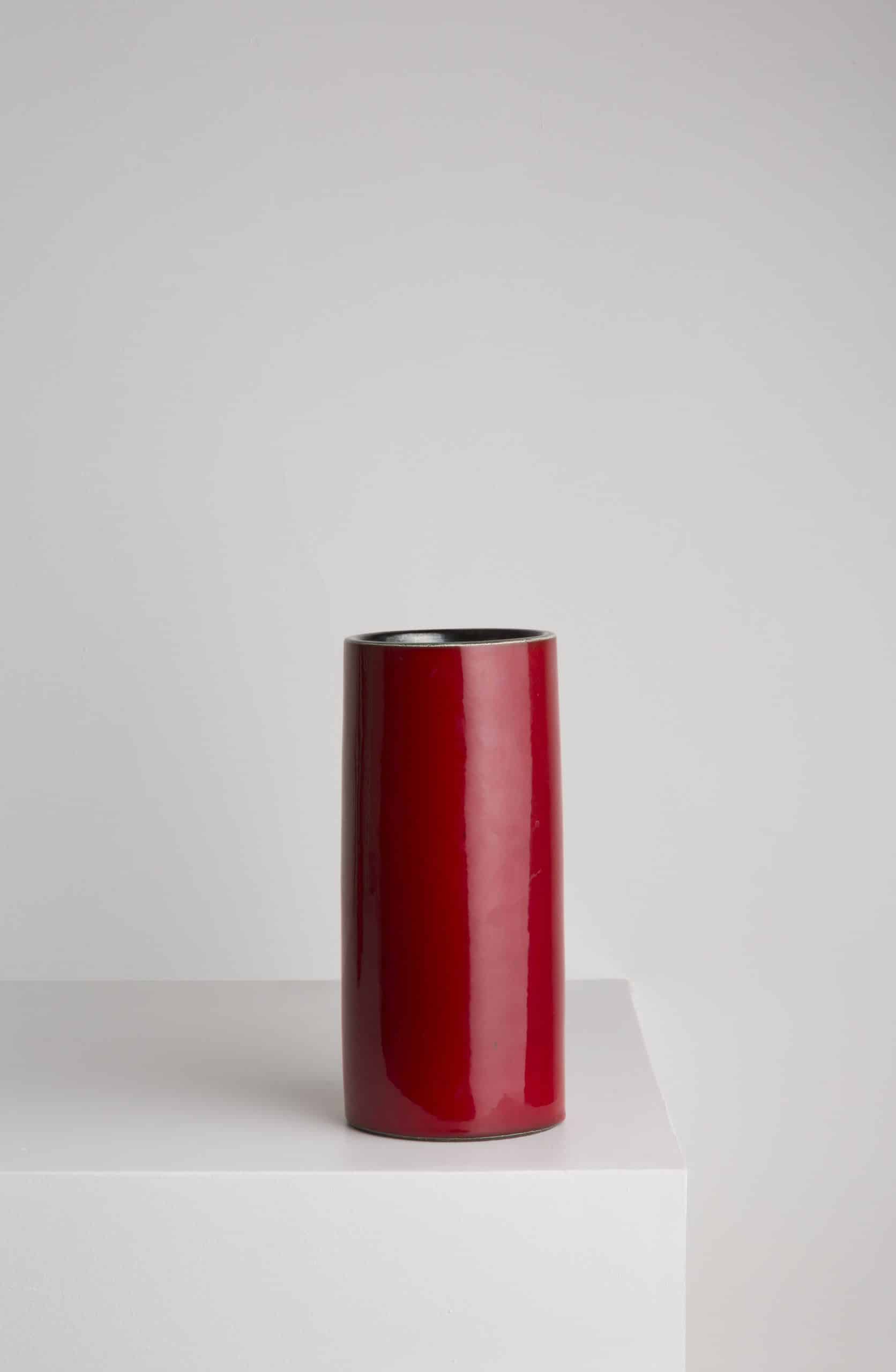 Grand vase « Rouleau » rouge par Georges Jouve