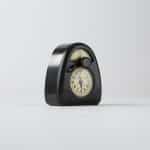 Horloge-minuteur-measured-time-isamu-noguchi