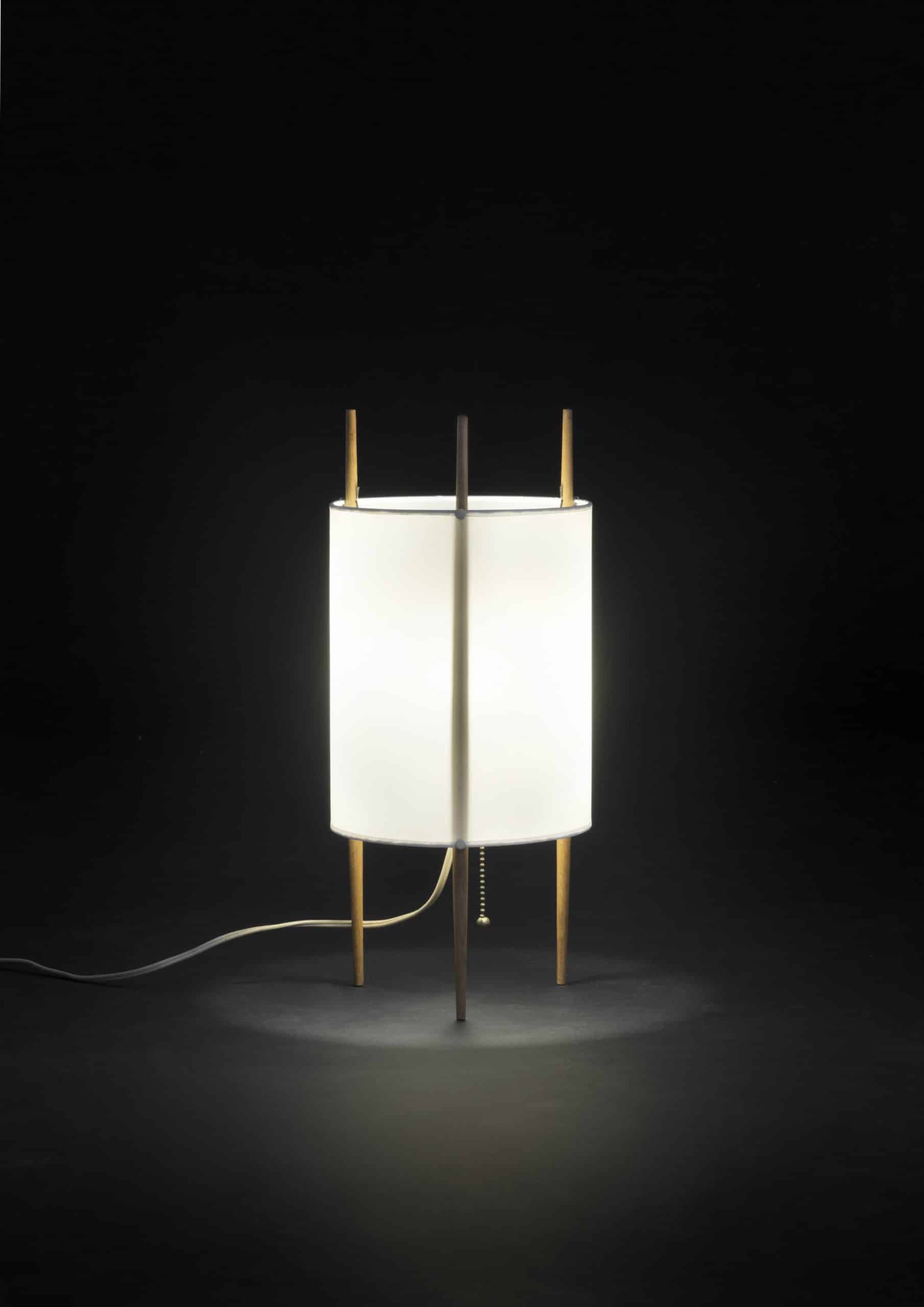 Lampe de table « Modèle 9 » par Isamu Noguchi