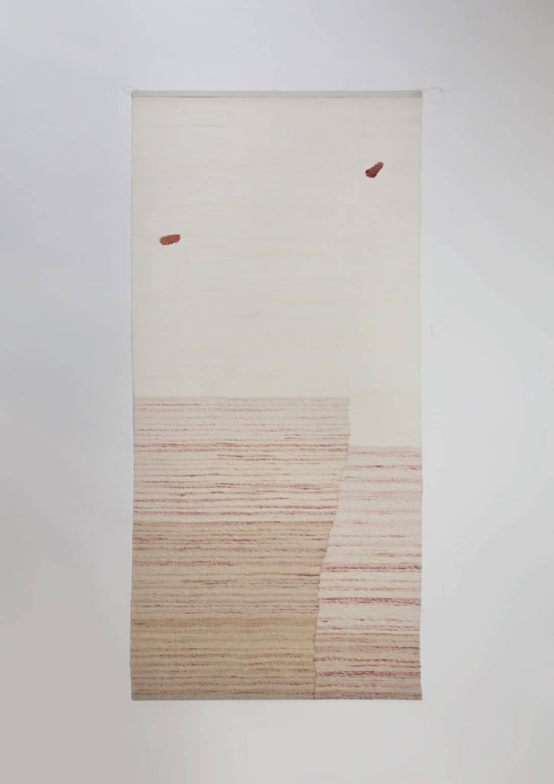 Long panneau mural réf. 021295 par Simone Prouvé