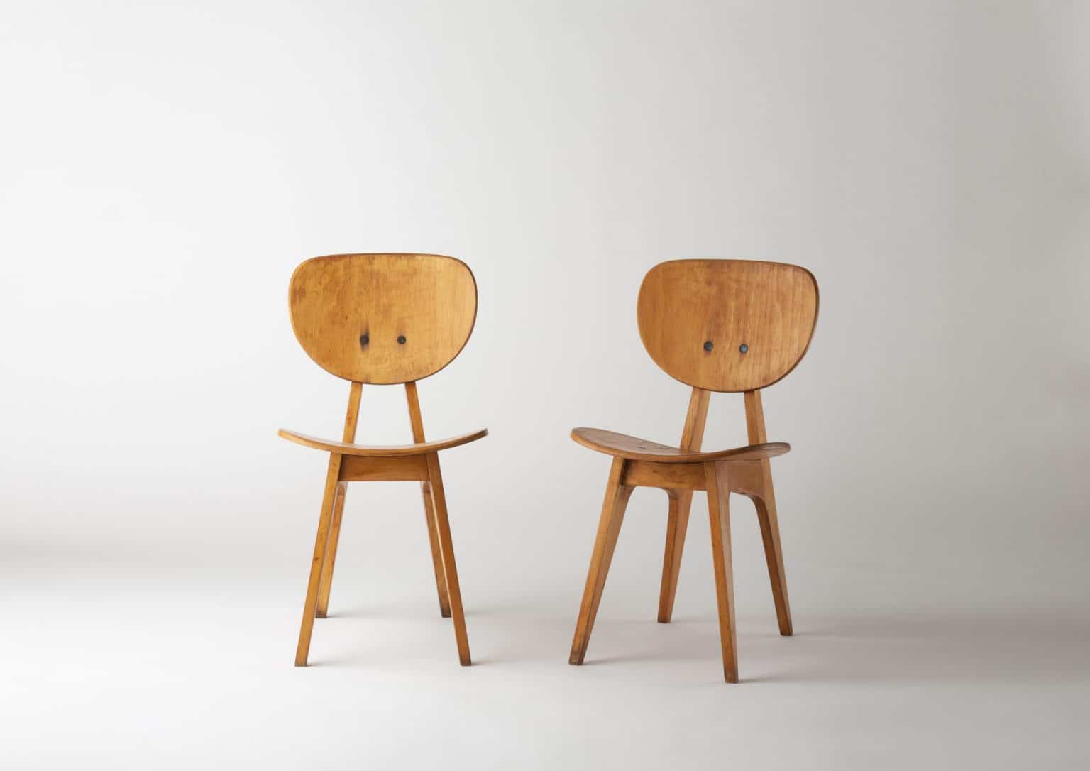 Paire de chaises N. 3221 par Junzo Sakakura