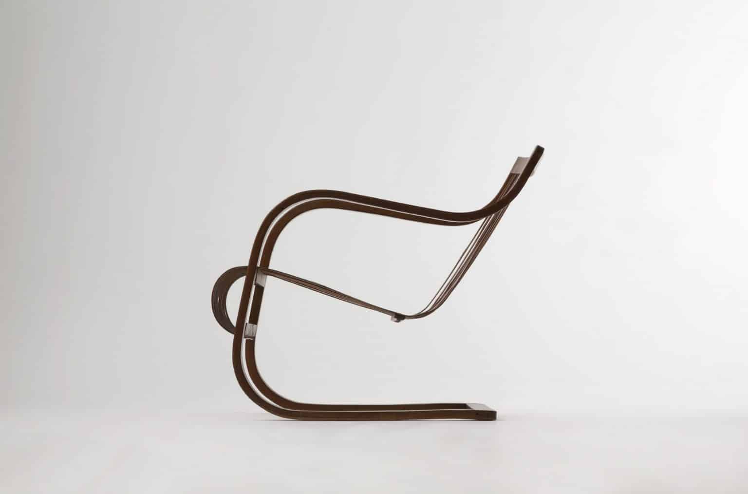 Rare fauteuil par Ubunji Kidokoro