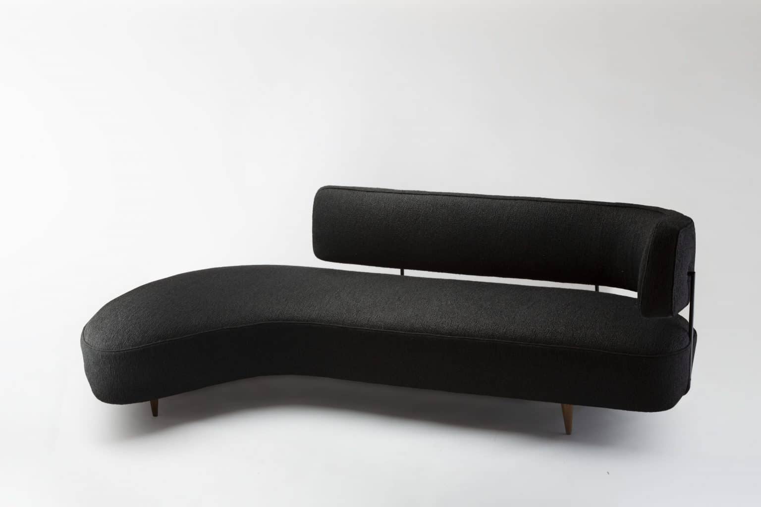 Rare-sofa-de-forme-libre-taichiro-nakai-3-1