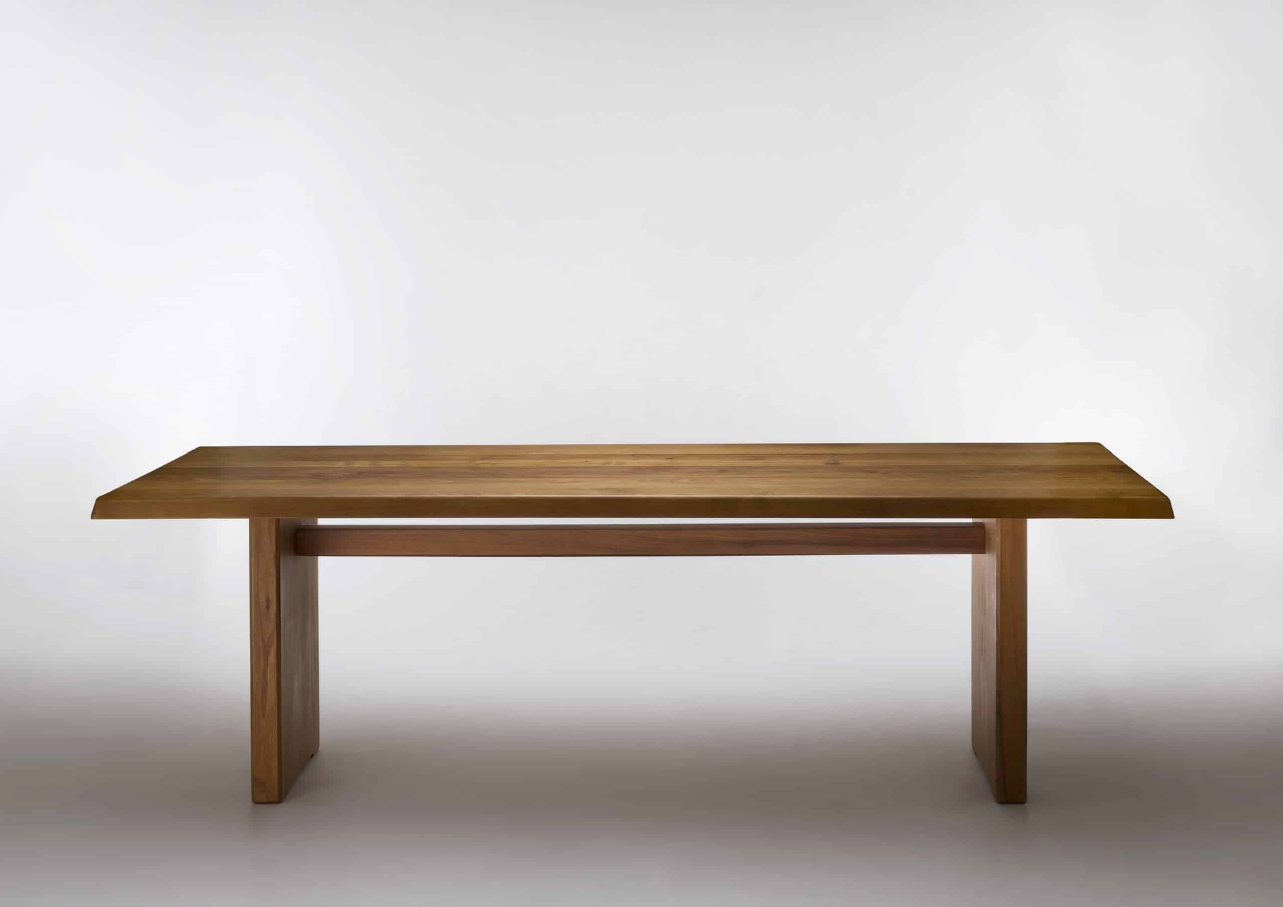 Rare table modèle « T14C » à allonge par Pierre Chapo