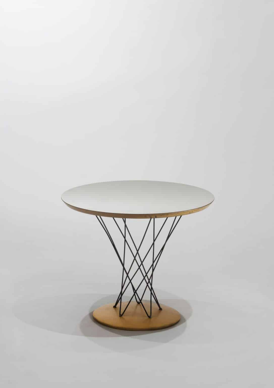 Table d'appoint modèle « 87 » par Isamu Noguchi
