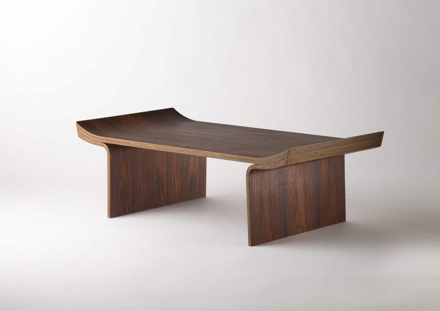 Table / Banc par Tendo Mokko