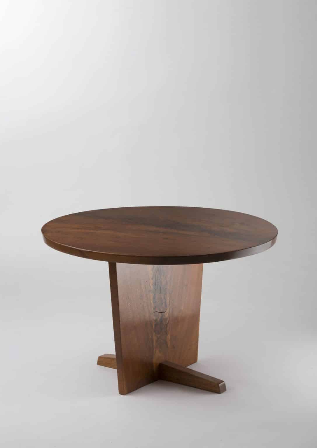 Table circulaire « Minguren I » par George Nakashima