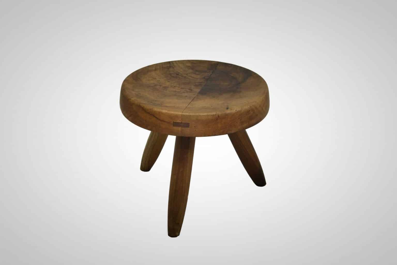 Tabouret « Berger » par Charlotte Perriand