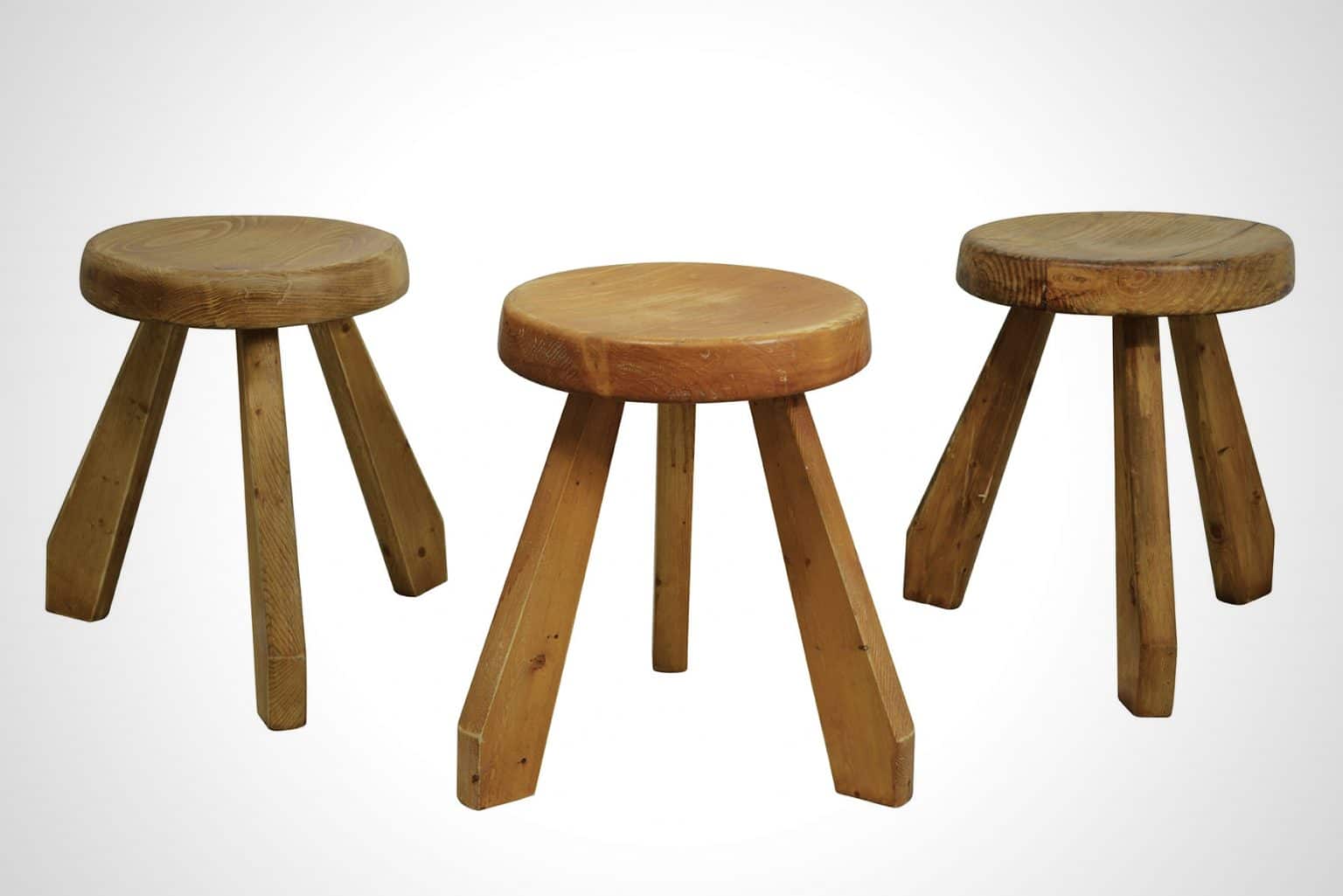 Trois tabourets modèle « Sandoz » par Charlotte Perriand