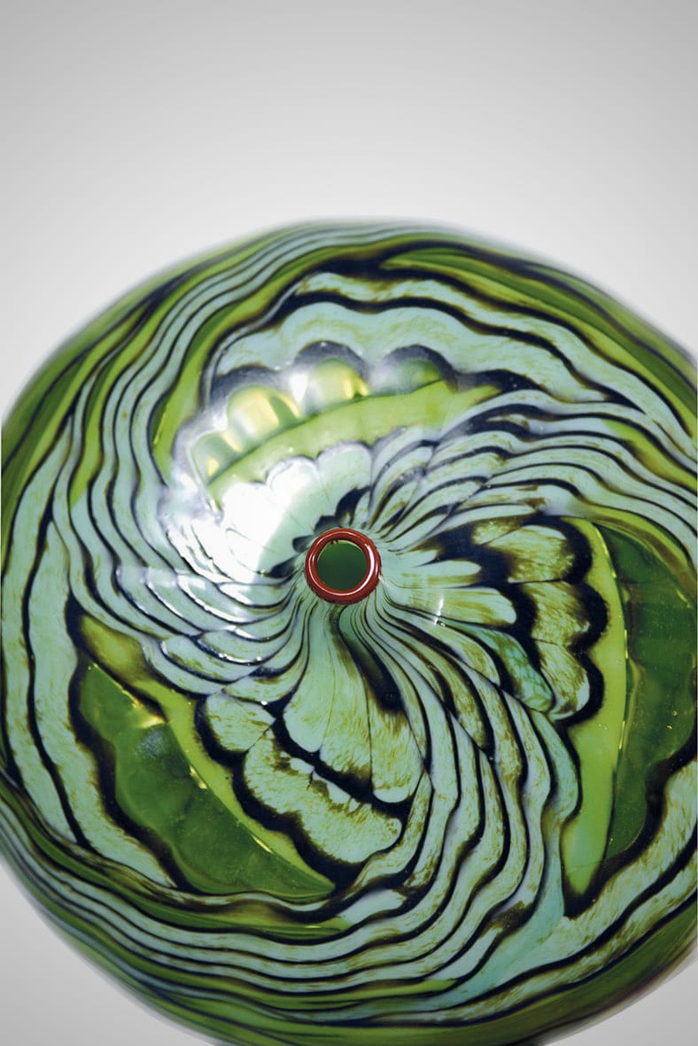 Unique vase vert par Yoichi Ohira